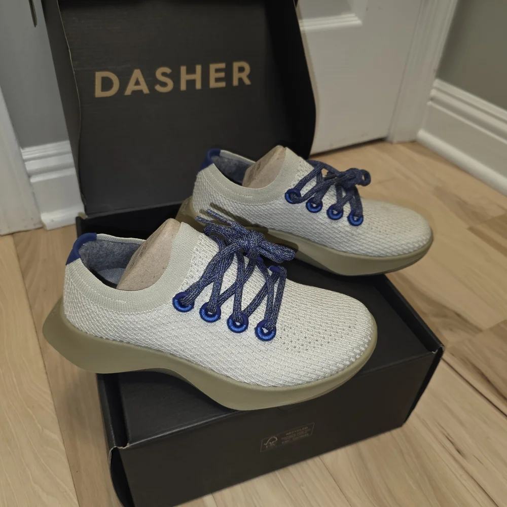 Allbirds Tree Dashers in Beige - Picture 2 of 8